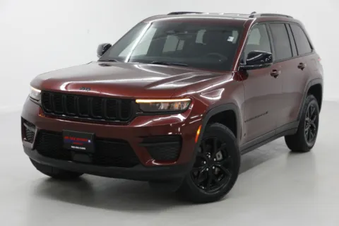 More photos of 2024 Jeep Grand Cherokee Altitude at Jim Falk Motors, MO