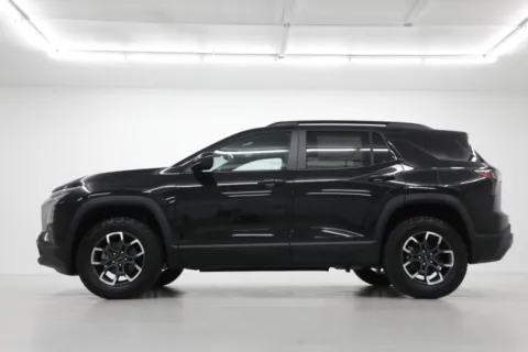 Another view of 2027 Chevrolet Equinox ACTIV for sale in Clinton, MO at Jim Falk Motors
