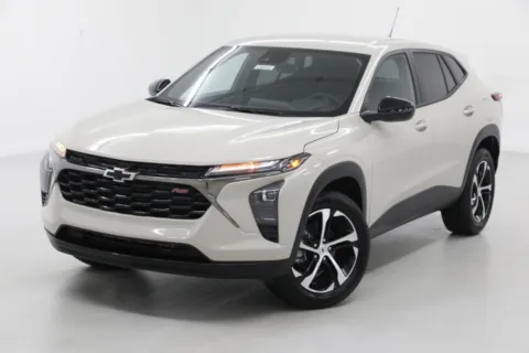 More photos of 2026 Chevrolet Trax 1RS at Jim Falk Motors, MO