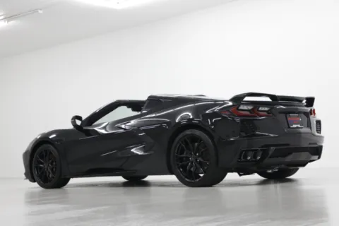 More photos of 2023 Chevrolet Corvette 2LT at Jim Falk Motors, MO