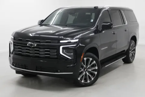More photos of 2026 Chevrolet Suburban High Country at Jim Falk Motors, MO