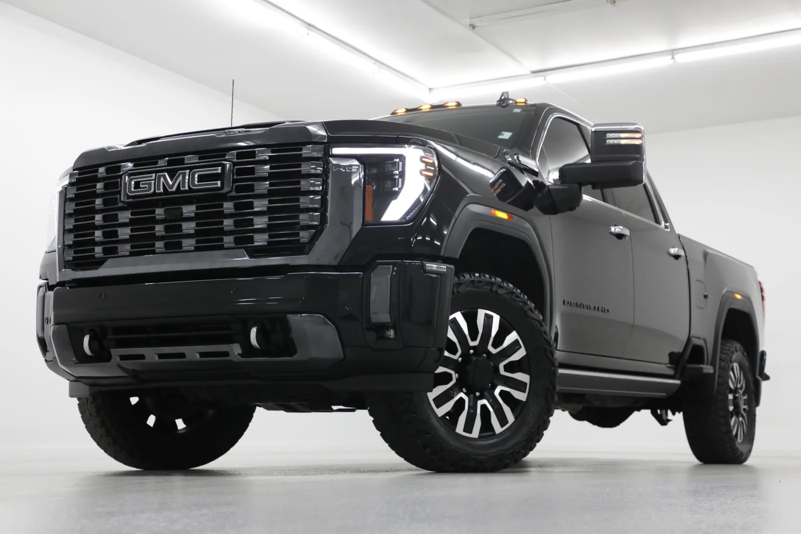 Black 2024 GMC Sierra 2500HD Denali Ultimate for sale in Clinton, MO