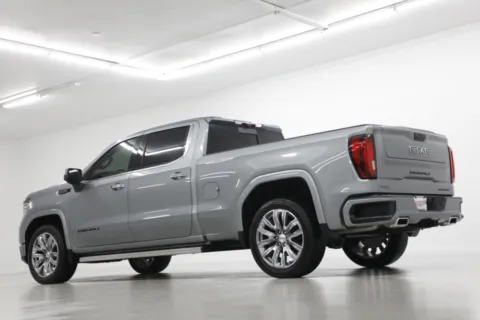 More photos of 2024 GMC Sierra 1500 Denali at Jim Falk Motors, MO