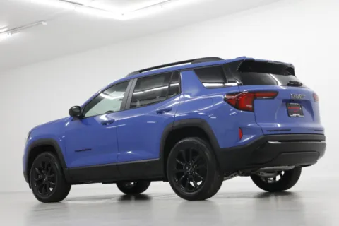 More photos of 2027 GMC Terrain Elevation at Jim Falk Motors, MO