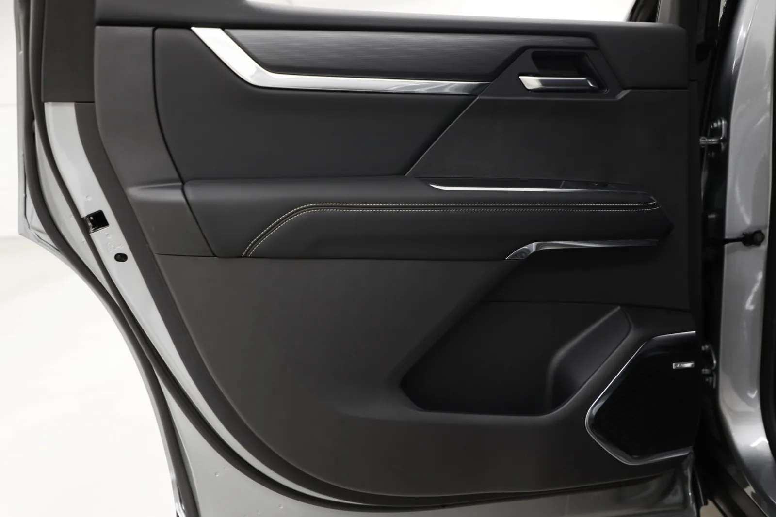 2026 GMC Acadia Elevation - Photo 54