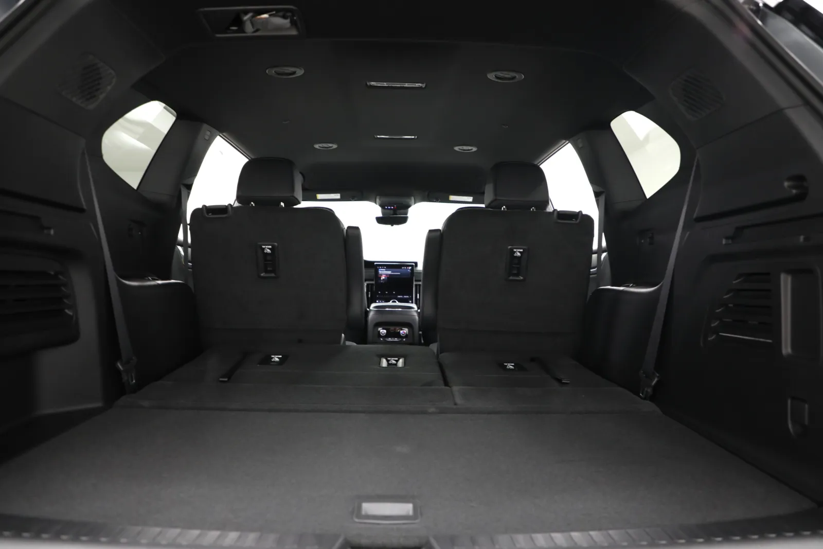 2026 GMC Acadia Elevation - Photo 12