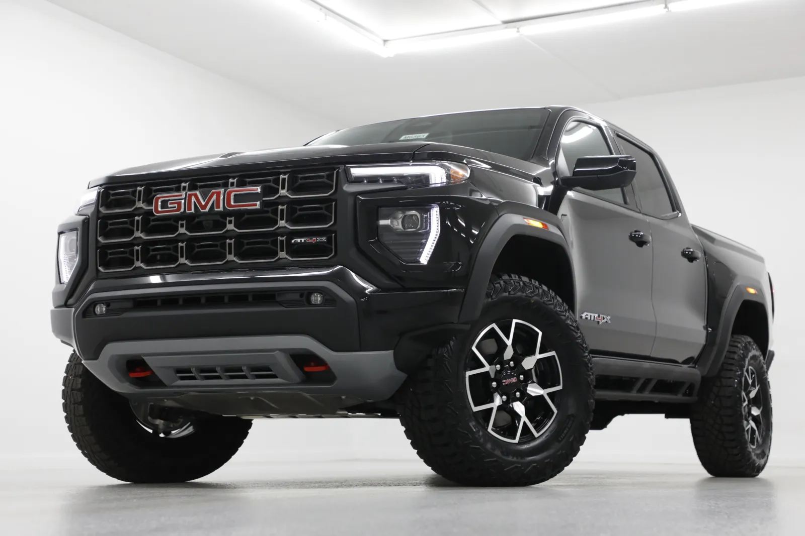 Black 2026 GMC Canyon AT4X for sale in Clinton, MO