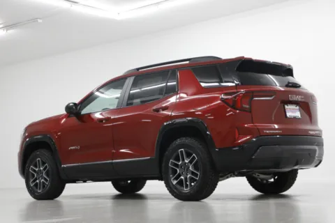 More photos of 2027 GMC Terrain AT4 at Jim Falk Motors, MO