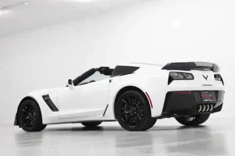 More photos of 2016 Chevrolet Corvette Z06 3LZ at Jim Falk Motors, MO