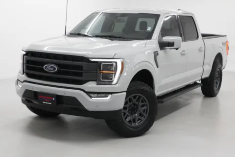 More photos of 2023 Ford F-150 LARIAT at Jim Falk Motors, MO