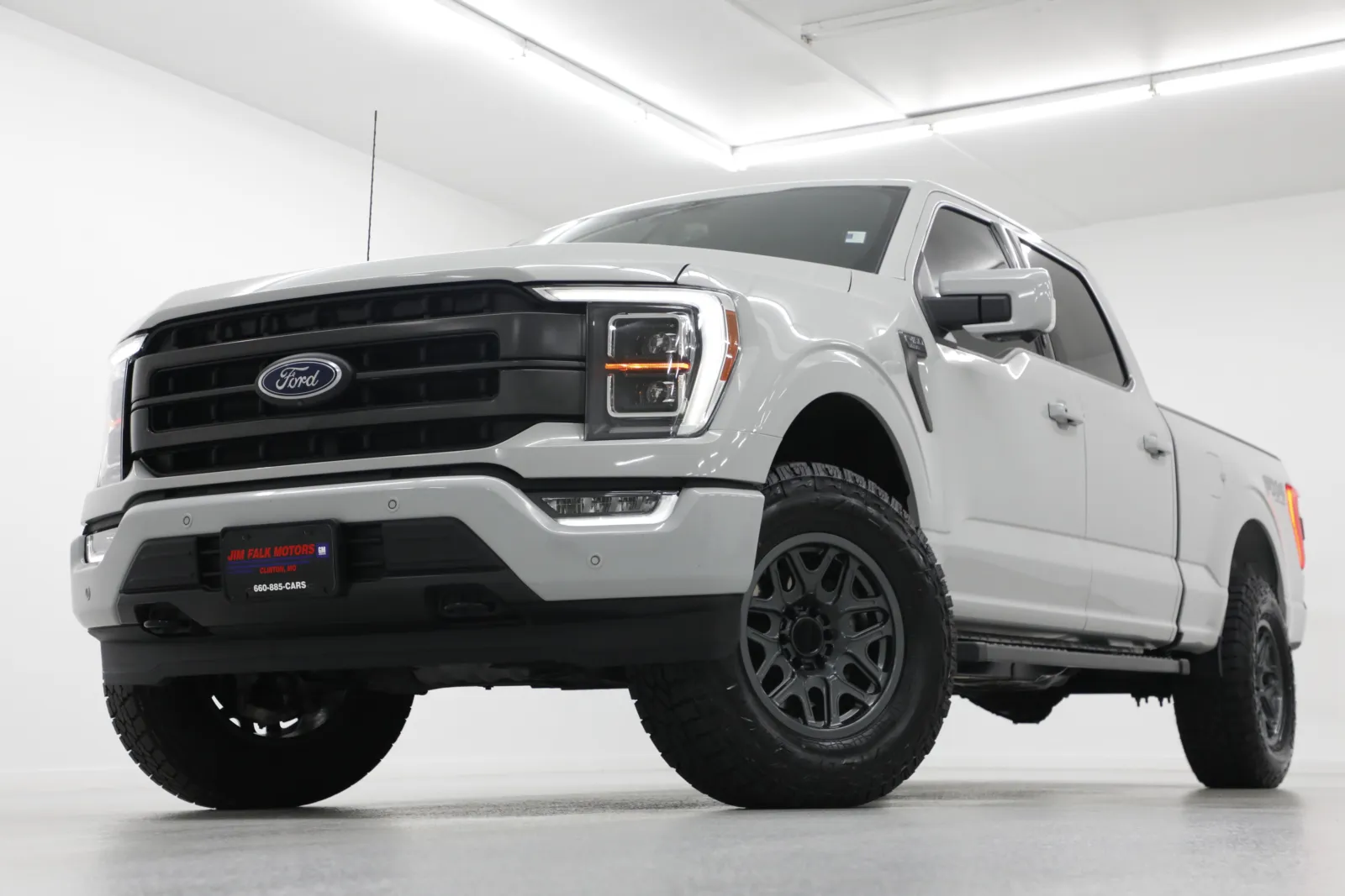 Gray 2023 Ford F-150 LARIAT for sale in Clinton, MO