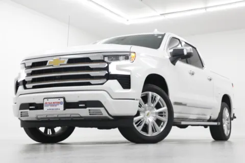 White 2022 Chevrolet Silverado 1500 High Country for sale in Clinton, MO