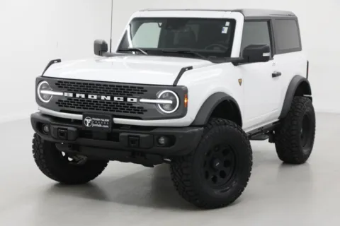 More photos of 2022 Ford Bronco Badlands at Jim Falk Motors, MO