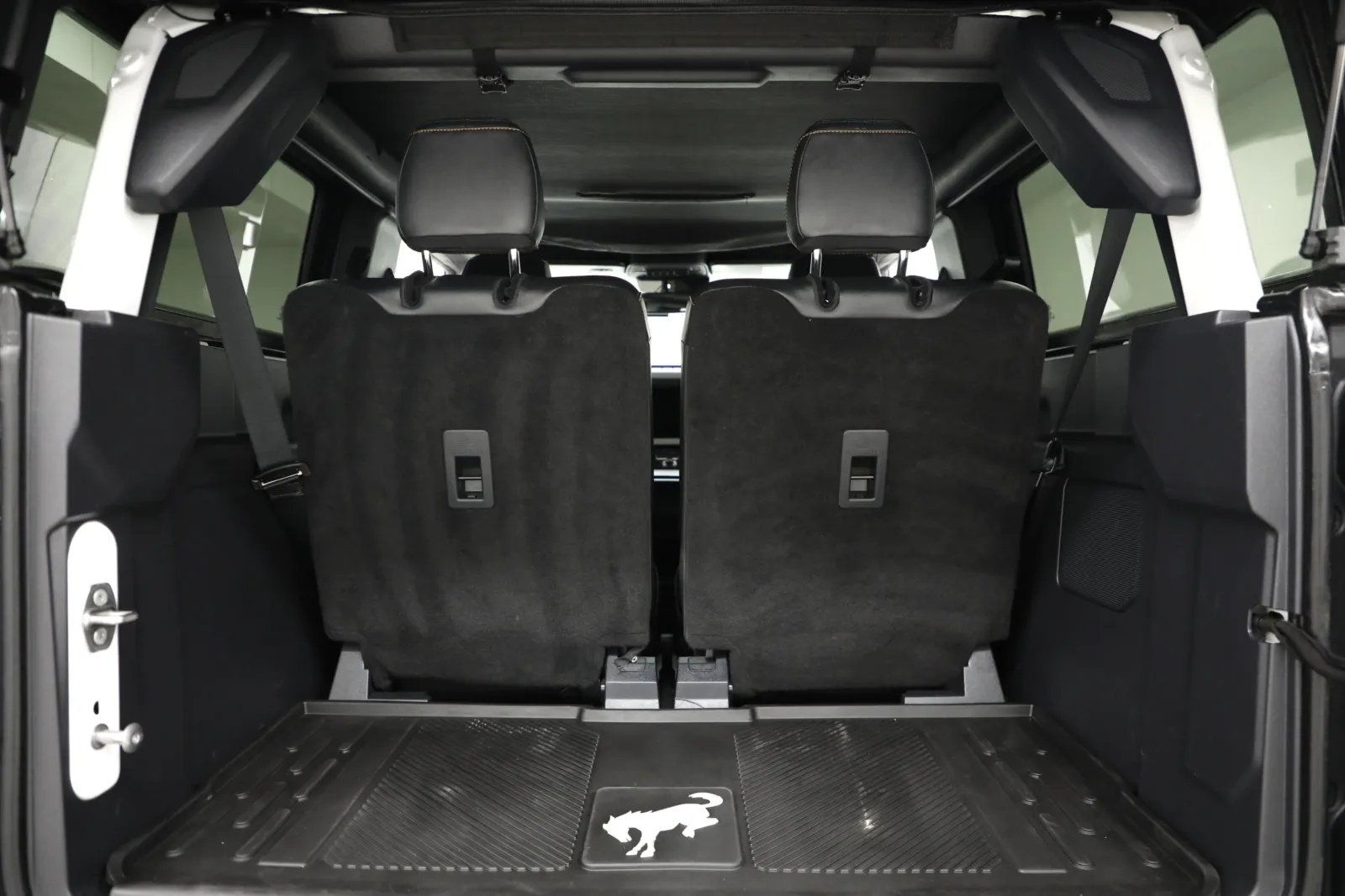 2022 Ford Bronco 2-Door Base - Photo 12