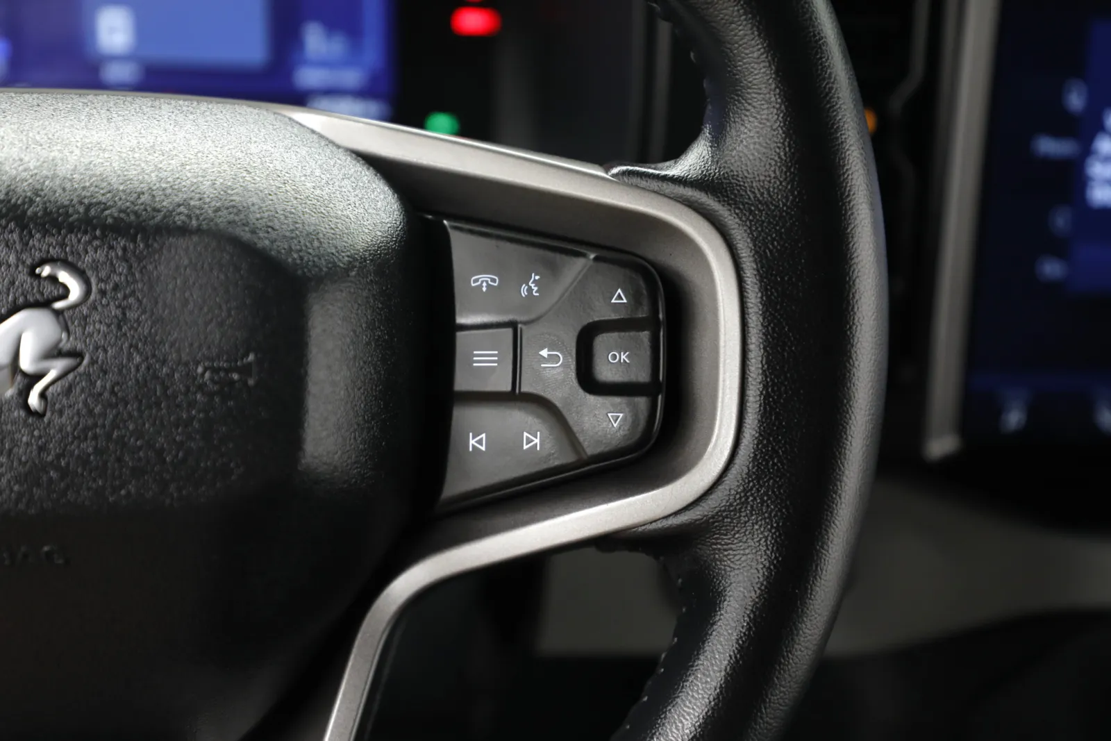2022 Ford Bronco 2-Door Base - Photo 28