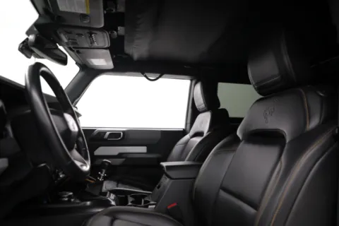 More photos of 2022 Ford Bronco Badlands at Jim Falk Motors, MO