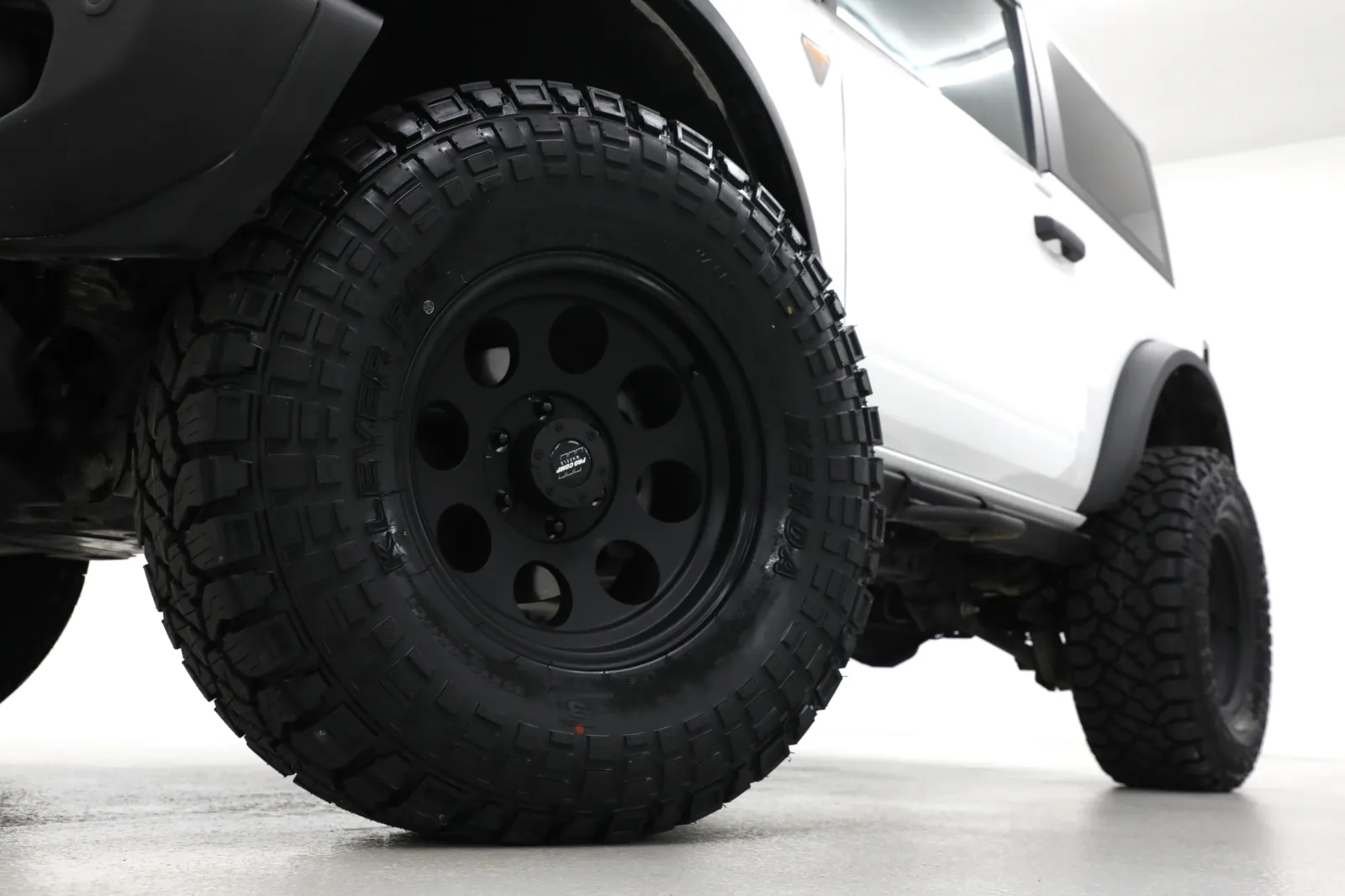 2022 Ford Bronco 2-Door Base - Photo 7