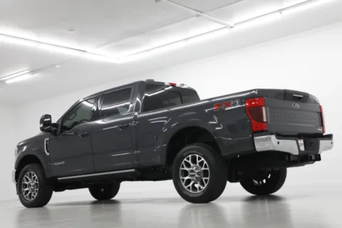 More photos of 2021 Ford Super Duty F-250 SRW LARIAT at Jim Falk Motors, MO