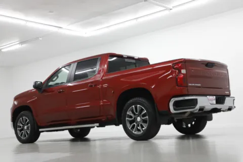 More photos of 2024 Chevrolet Silverado 1500 LT at Jim Falk Motors, MO
