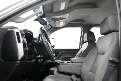 More photos of 2018 Chevrolet Silverado 2500HD LTZ at Jim Falk Motors, MO