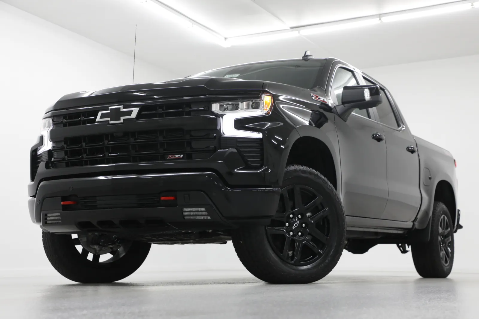 Black 2026 Chevrolet Silverado 1500 LT Trail Boss for sale in Clinton, MO