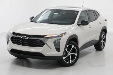 More photos of 2026 Chevrolet Trax 1RS at Jim Falk Motors, MO