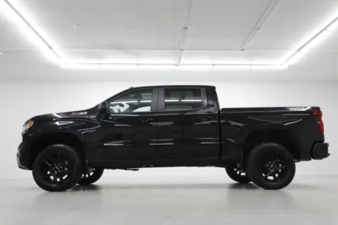 Another view of 2026 Chevrolet Silverado 1500 LT Trail Boss for sale in Clinton, MO at Jim Falk Motors