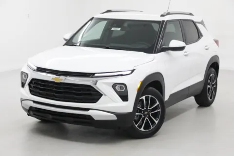 More photos of 2026 Chevrolet Trailblazer LT at Jim Falk Motors, MO