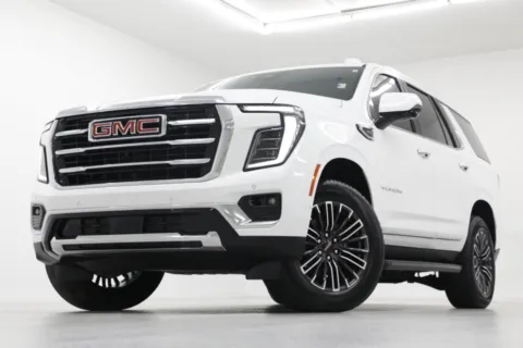 White 2026 GMC Yukon Elevation for sale in Clinton, MO