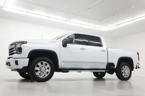 Photos of 2026 Chevrolet Silverado 2500HD High Country for sale in Clinton, MO at Jim Falk Motors