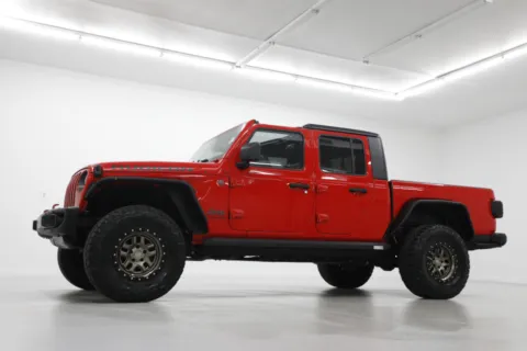 Photos of 2021 Jeep Gladiator Rubicon for sale in Clinton, MO at Jim Falk Motors