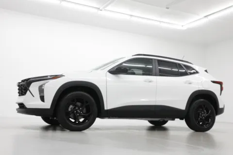 Photos of 2026 Chevrolet Trax LT for sale in Clinton, MO at Jim Falk Motors