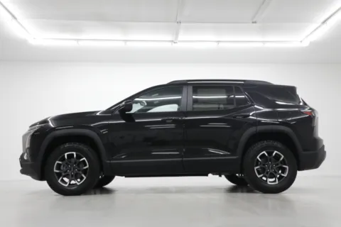 Another view of 2027 Chevrolet Equinox ACTIV for sale in Clinton, MO at Jim Falk Motors