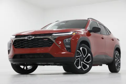 Red 2026 Chevrolet Trax 2RS for sale in Clinton, MO