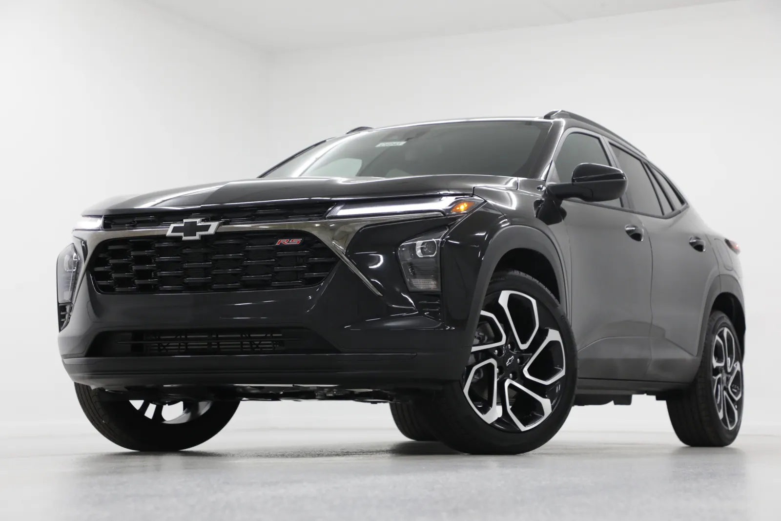 Black 2026 Chevrolet Trax 2RS for sale in Clinton, MO