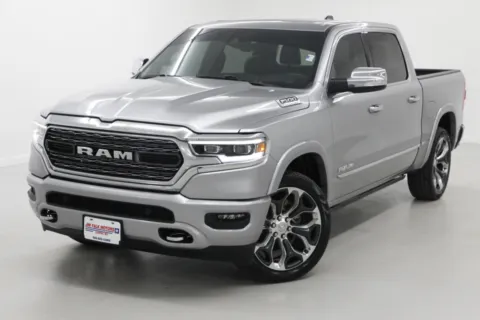 More photos of 2022 Ram 1500 Limited at Jim Falk Motors, MO