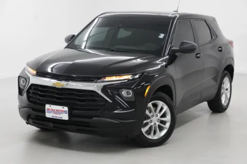 More photos of 2024 Chevrolet Trailblazer LS at Jim Falk Motors, MO