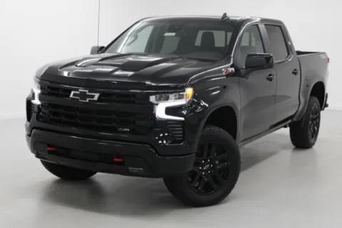 More photos of 2026 Chevrolet Silverado 1500 LT Trail Boss at Jim Falk Motors, MO