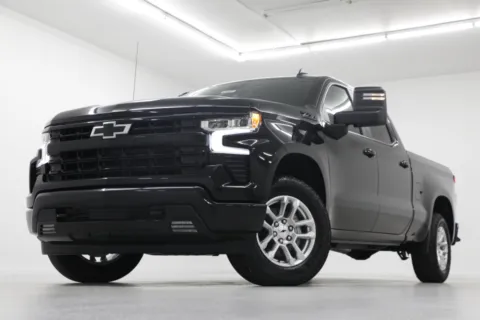 Black 2026 Chevrolet Silverado 1500 RST for sale in Clinton, MO
