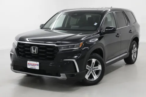 Black 2023 Honda Pilot EX-L 7 Passenger for sale in Clinton, MO