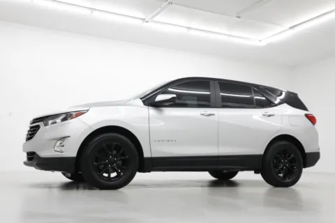 Photos of 2021 Chevrolet Equinox LT for sale in Clinton, MO at Jim Falk Motors