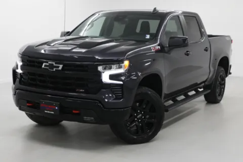 Gray 2023 Chevrolet Silverado 1500 LT Trail Boss for sale in Clinton, MO