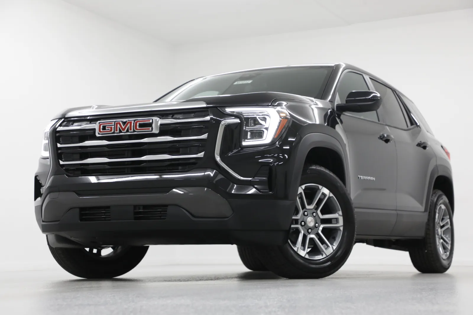 Black 2027 GMC Terrain Elevation for sale in Clinton, MO