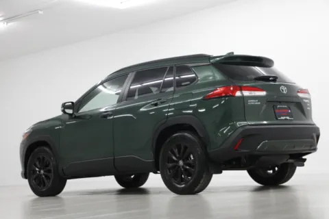 More photos of 2023 Toyota Corolla Cross LE at Jim Falk Motors, MO