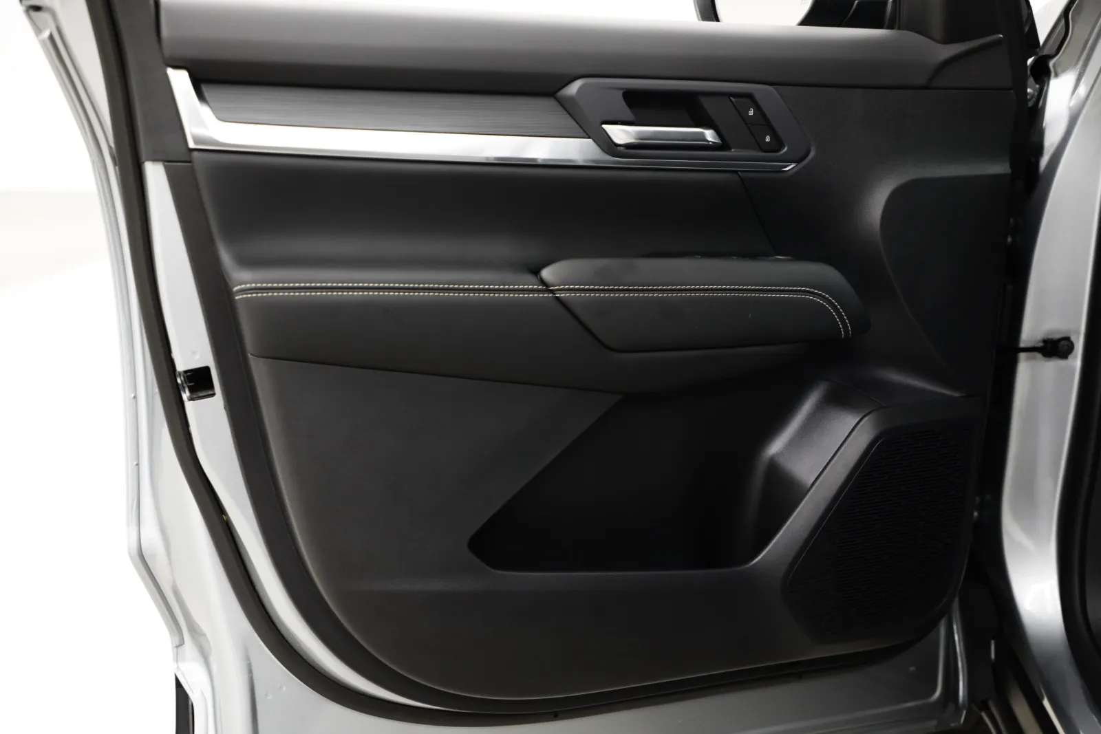 2027 GMC Terrain Elevation - Photo 14