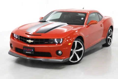 Orange 2010 Chevrolet Camaro 2SS for sale in Clinton, MO