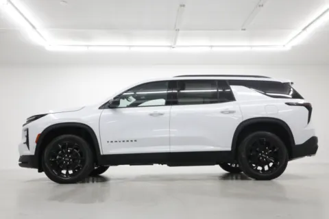 Another view of 2026 Chevrolet Traverse LT for sale in Clinton, MO at Jim Falk Motors