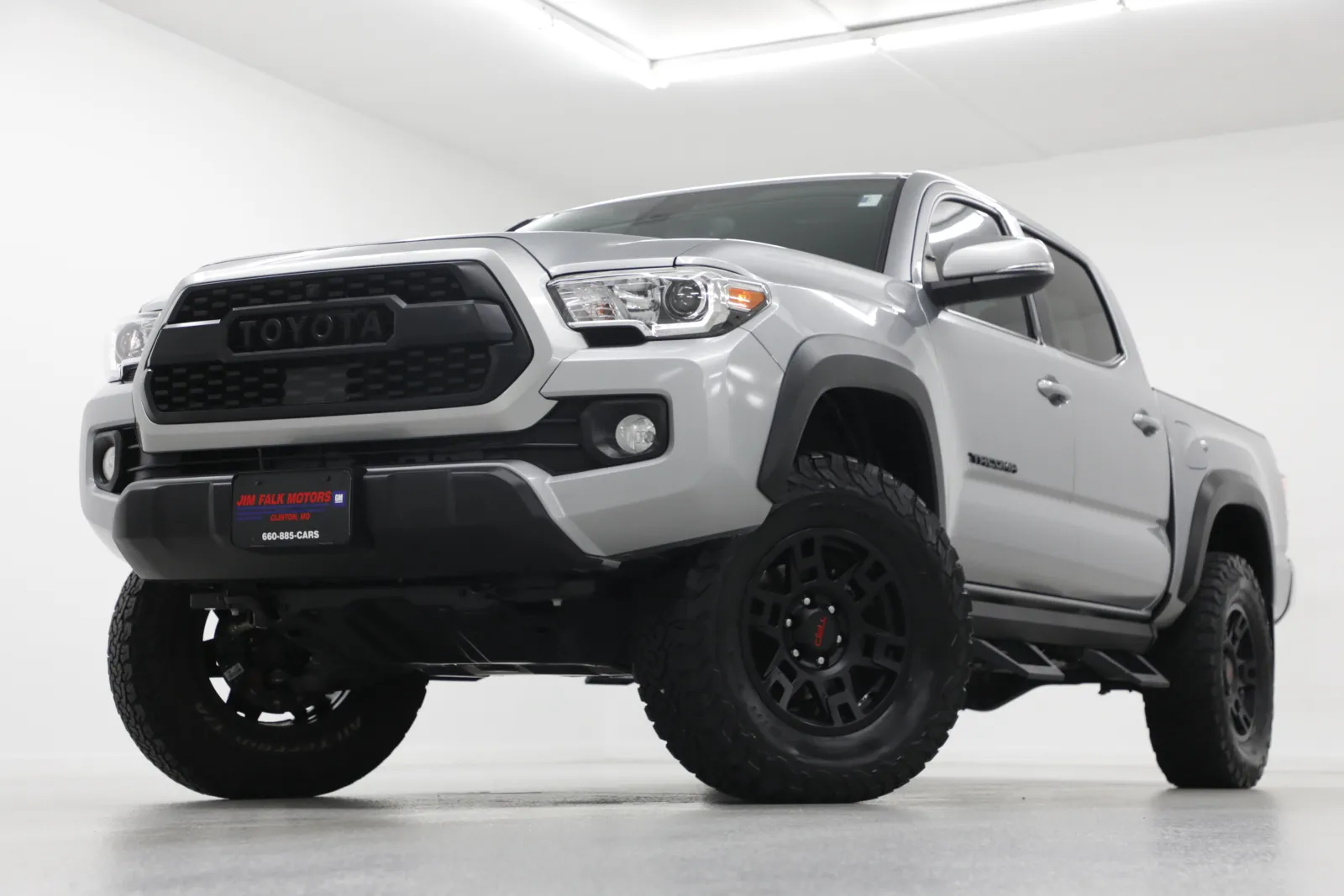 Silver 2021 Toyota Tacoma TRD Off Road for sale in Clinton, MO