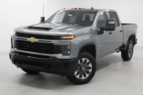 More photos of 2026 Chevrolet Silverado 2500HD Custom at Jim Falk Motors, MO