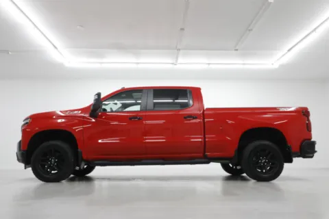 Another view of 2021 Chevrolet Silverado 1500 LT Trail Boss for sale in Clinton, MO at Jim Falk Motors